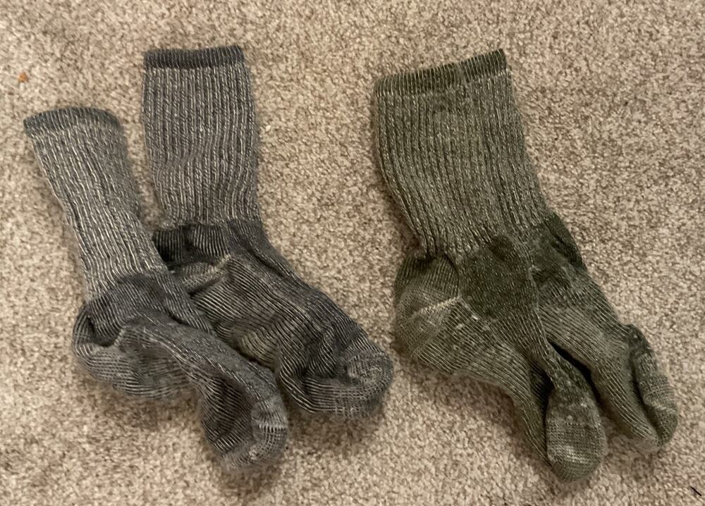 Smartwool Merino Wool Crew Socks Medium Charcoal Olive Green 2 Pair Bundle